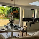 Premium House In Camden Town